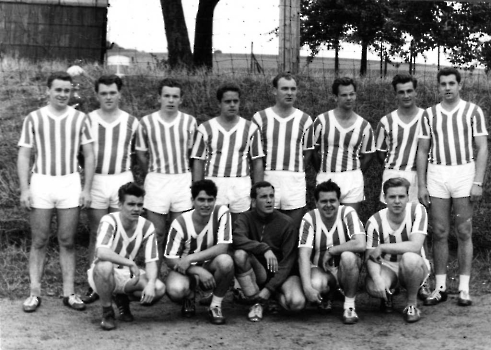 19570610 MTV Geismar Handballmannschaft