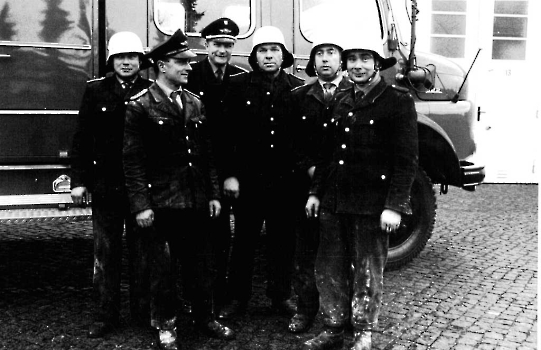 19660207 Feuer Mengershausen, Riehl, Rieger Karkowski, Rosenberg, Hartleb, Dolle