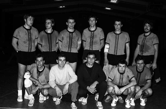 19701205 Handball 05 Mannschaft