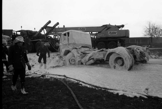 19800421 Unfall Tankzug Barterode 1