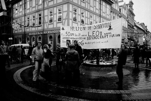 19811211 Demo Helfen