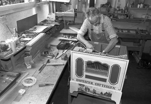 19821106 Orgelfabrik Hofbauer 2