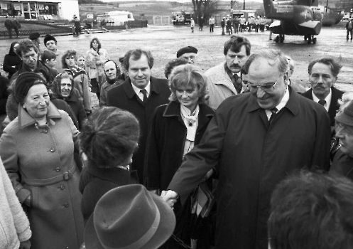 19821210 Kohl, Fischer Weihnachten in Friedland