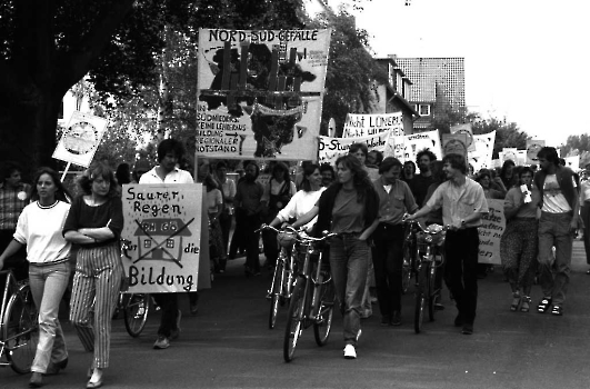 19830600 Demo  PH Lehrerausbildung