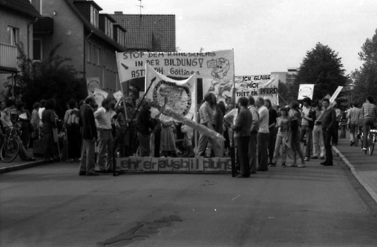 19830600 Demo PH Schließung