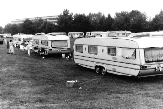 19830720 Roma Lagerplatz am Klinikum