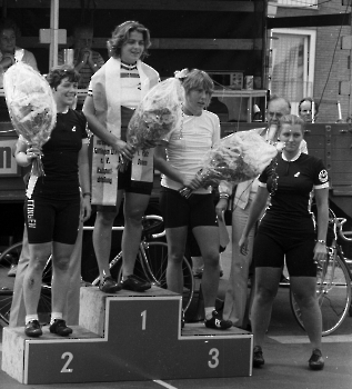 19830724 Altstadt Radrennen Siegerehrung