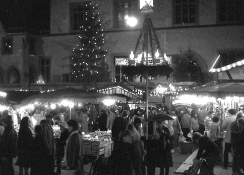 19831130 Weihnachtsmarkt Rathaus
