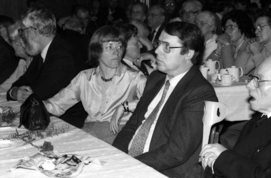 19831205 SPD 110 Jahre Parteitag Ehepaar Wettig