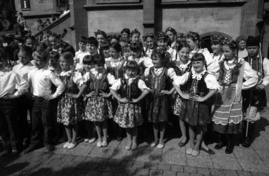 19860519 Internationale Folklore