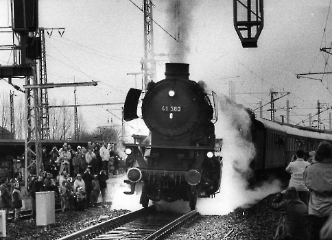 19900127 Nach 25 Jahren Dampfzug