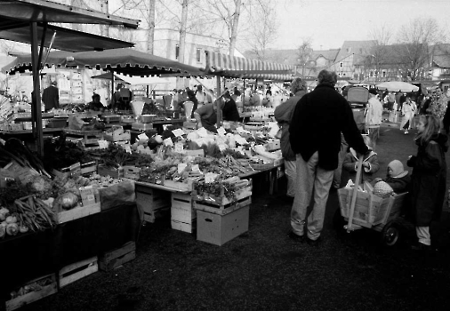 19900303 Wochenmarkt, Hospitalstraße 1