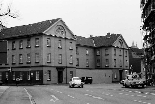 19900417 Gefängnis, Justizvollzugsanstalt