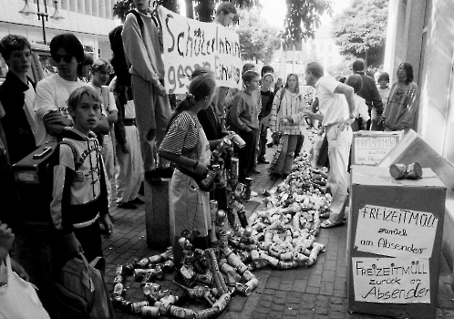 19910810 Schüler gegen Einweg 1