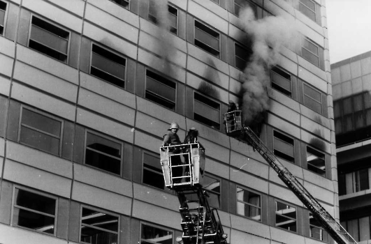 19911210 Feuer Klinikum 1