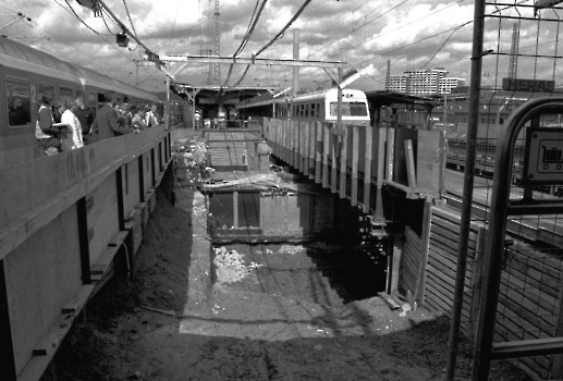 19990820 Tunnel Bahnhof