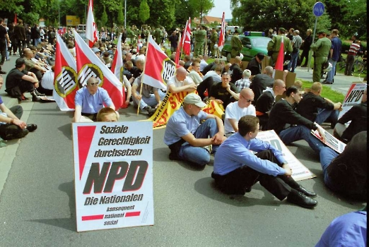 20010601 NPD in Göttingen 3